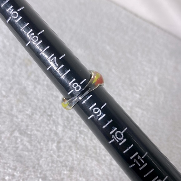 Vintage Art Glass Handmade Red Yellow Band Ring - Picture 10 of 11